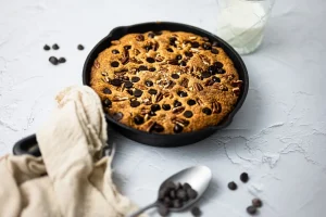 Cookie Géant à la Poêle : La Recette Express et Gourmande ! 🍪
